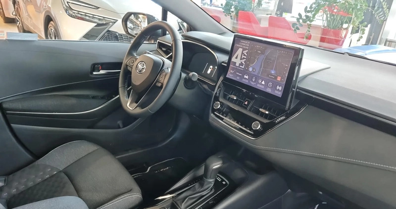 Toyota Corolla cena 122900 przebieg: 5, rok produkcji 2023 z Warszawa małe 106